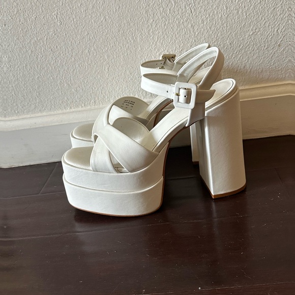 Aldo Platform Off-White Block Heel Sandals - Picture 6 of 6